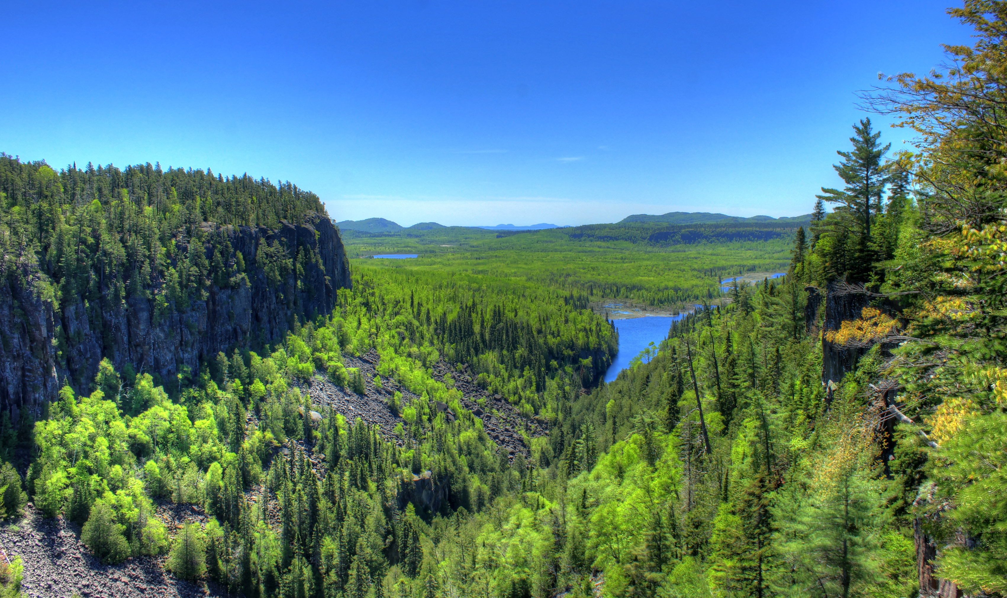 Atnarko River, Tweedsmuir South Provincial Park, British Columbia