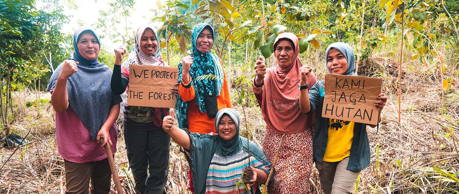 Featured_Women Rangers of Damaran Baru_Credit HAkA